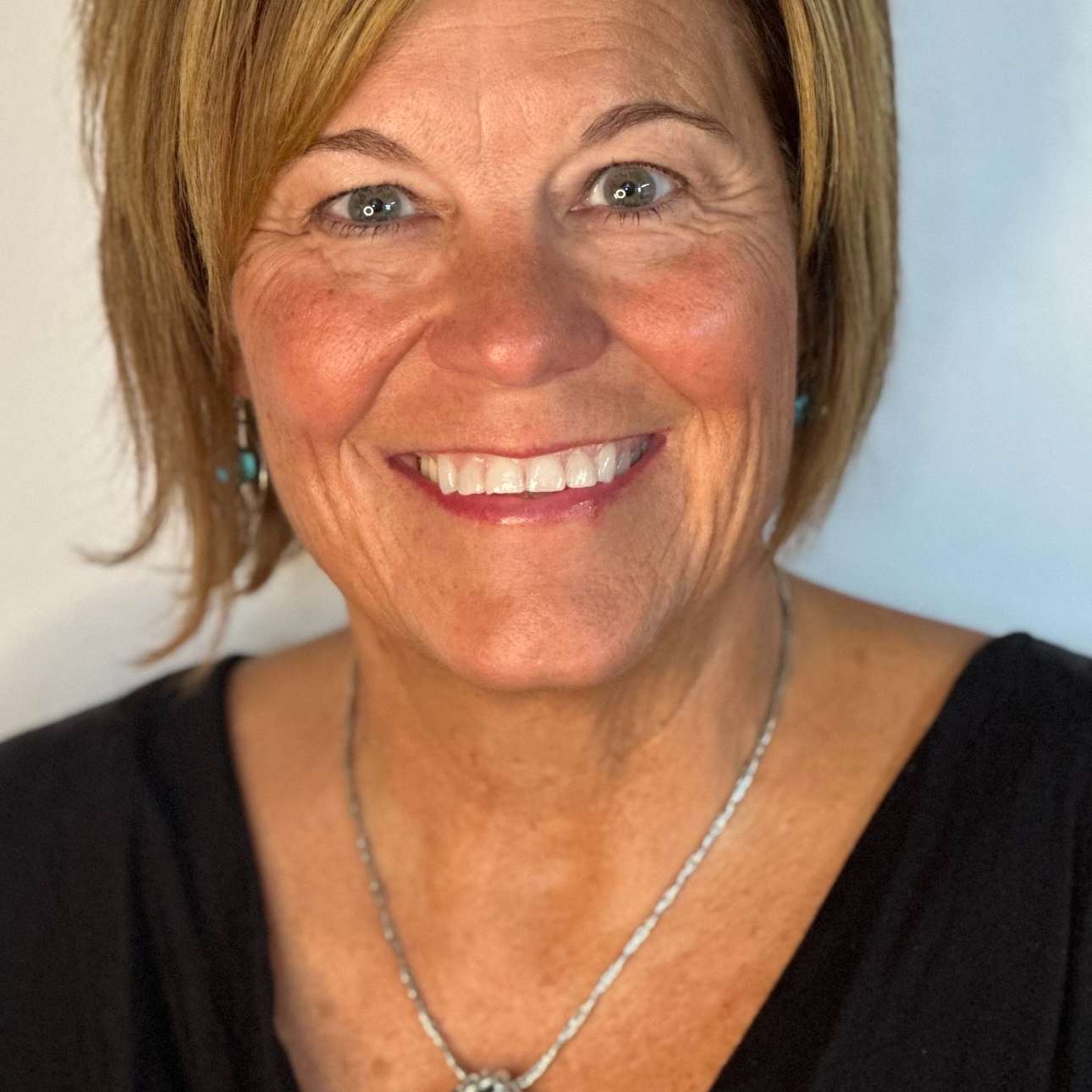 #179 –Cheryl Greenfield - From Silence to Self: Reclaiming Your Power After Trauma #179 –Cheryl Greenfield - From Silence to Self: Reclaiming Your Power After Trauma