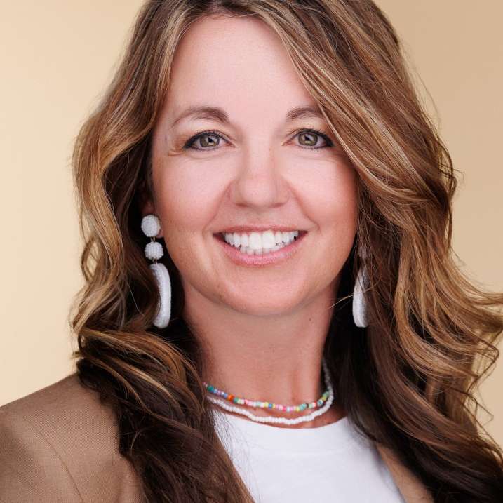 #149 –Katie Bunnel - Turning Pain into Purpose episode artwork