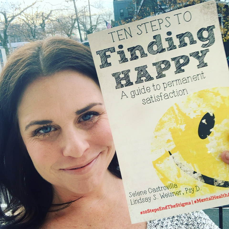 Ten Steps to Finding Happiness featuring Dr. Lindsay Weisner – Writescast 096 Ten Steps to Finding Happiness featuring Dr. Lindsay Weisner – Writescast 096