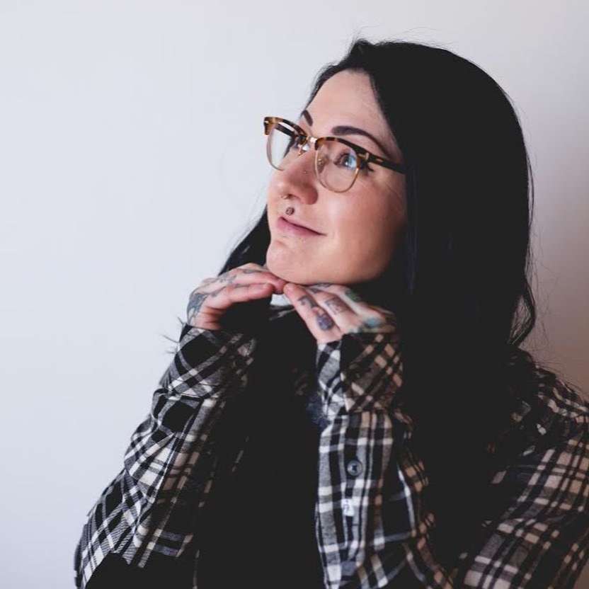 Ep. 44 - Brianna Sheehan pt. 1/2 (Mint Piercing Studio) episode artwork