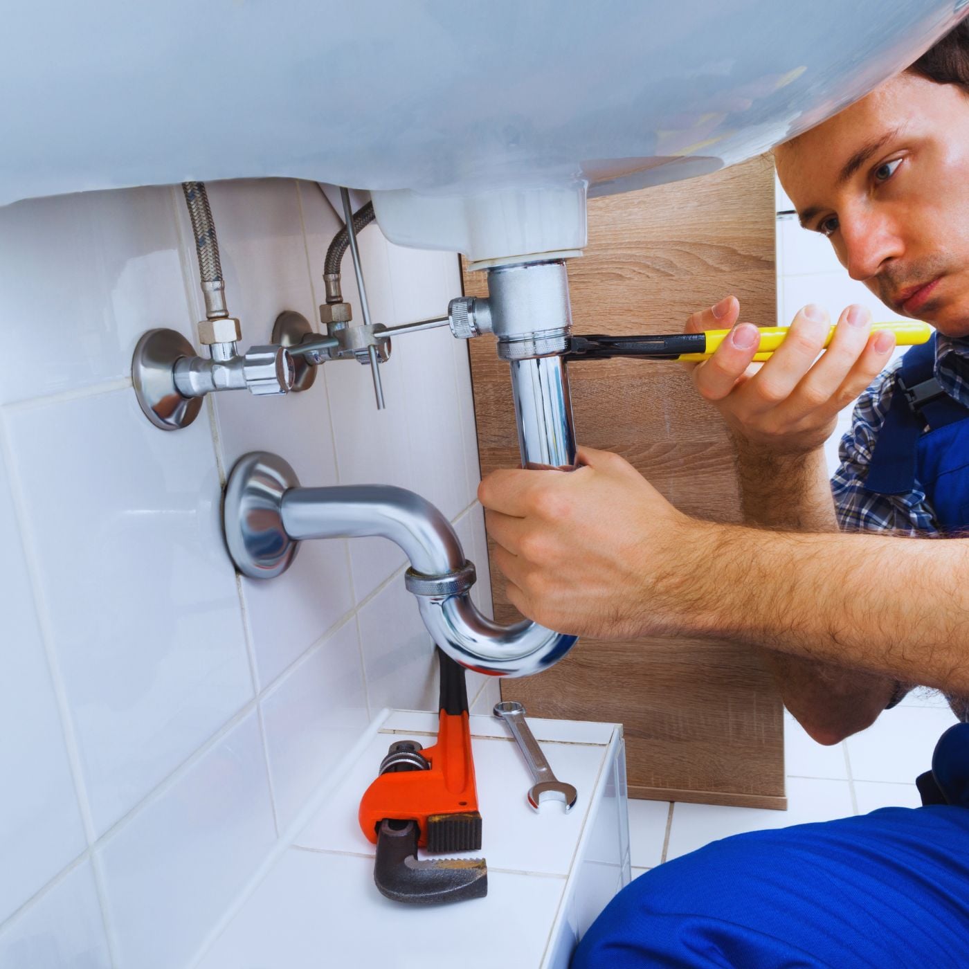 Singapore Home Fix: The Handyman
