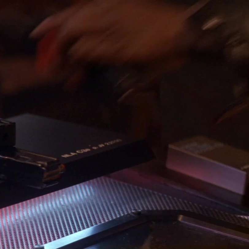 S5E89 - MovieRob Minute Season 5 - Die Hard 2: Die Harder Minute - 089 - Silly String
