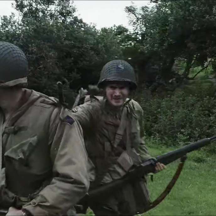 S8E42 - Saving Private Ryan Minute – 042 - Lord of the Rings Situation - MovieRob Minute Season 08 episode artwork