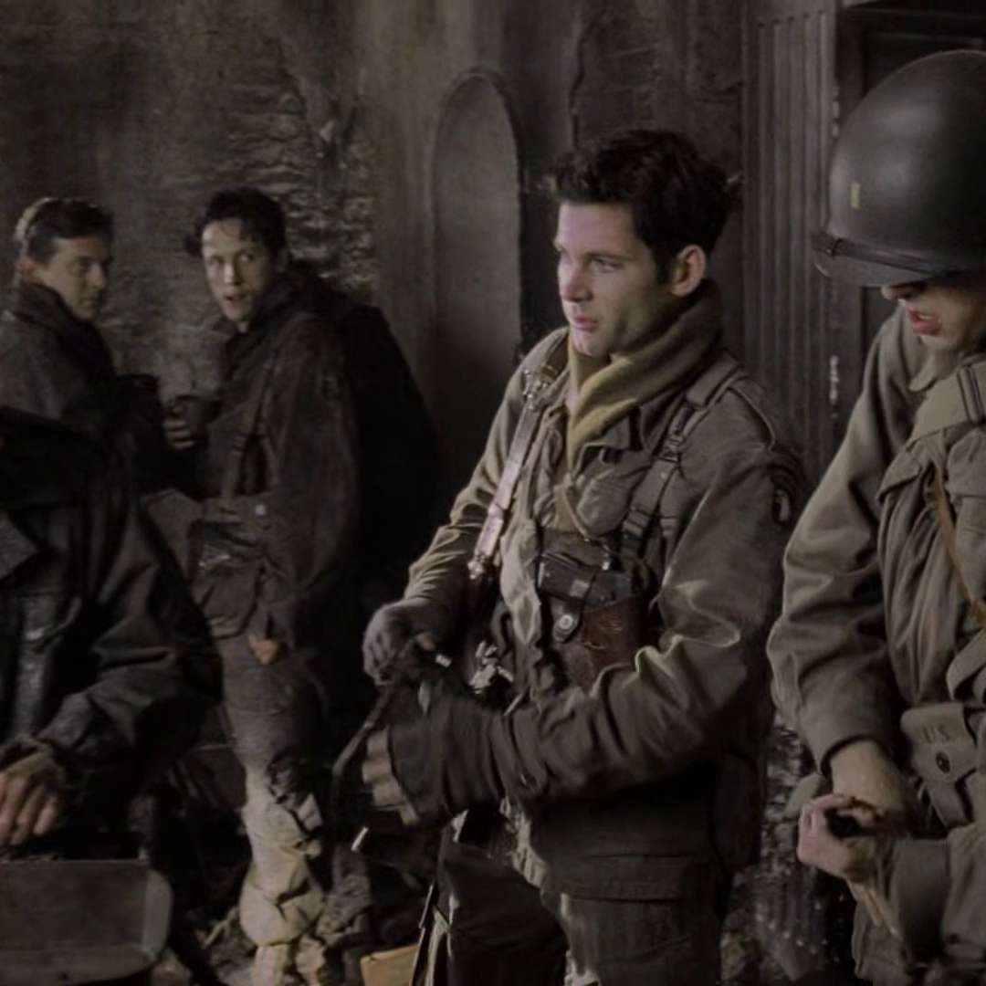S11E99 - Band of Brothers Minute – 099 – Creases and Decorum – MovieRob Minute Season 11 episode artwork