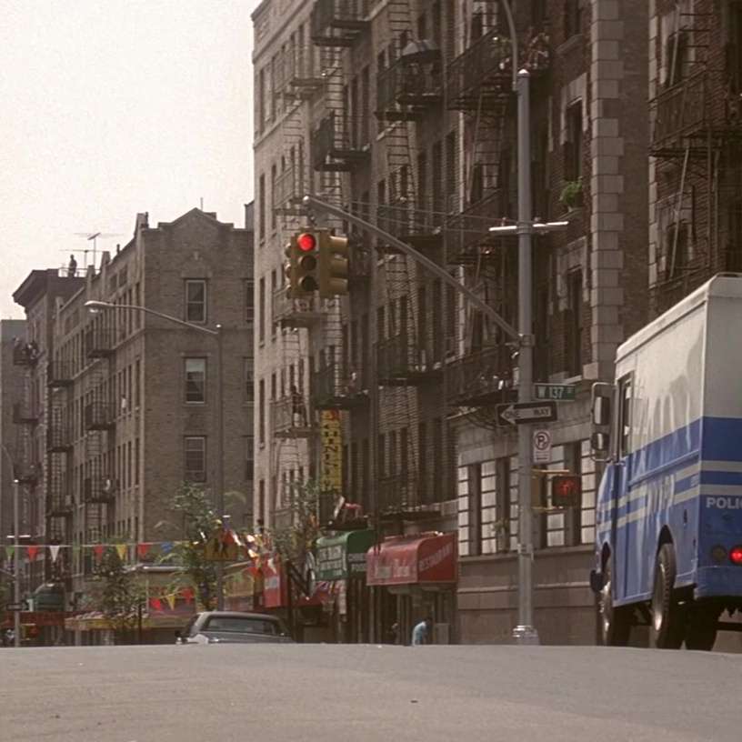 S7E7 - MovieRob Minute Season 07 - Die Hard With a Vengeance Minute - 007 - New York Traffic