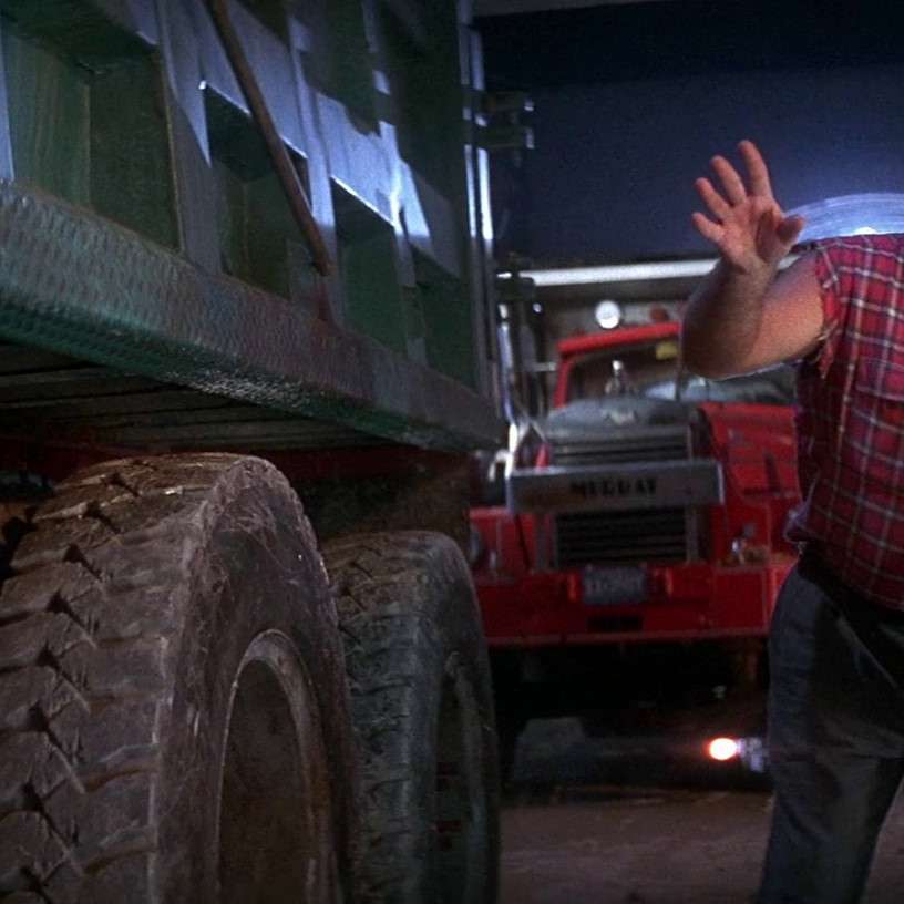 S7E81 - MovieRob Minute Season 07 - Die Hard With a Vengeance Minute - 081 - Trivial Pursuit Trivia episode artwork