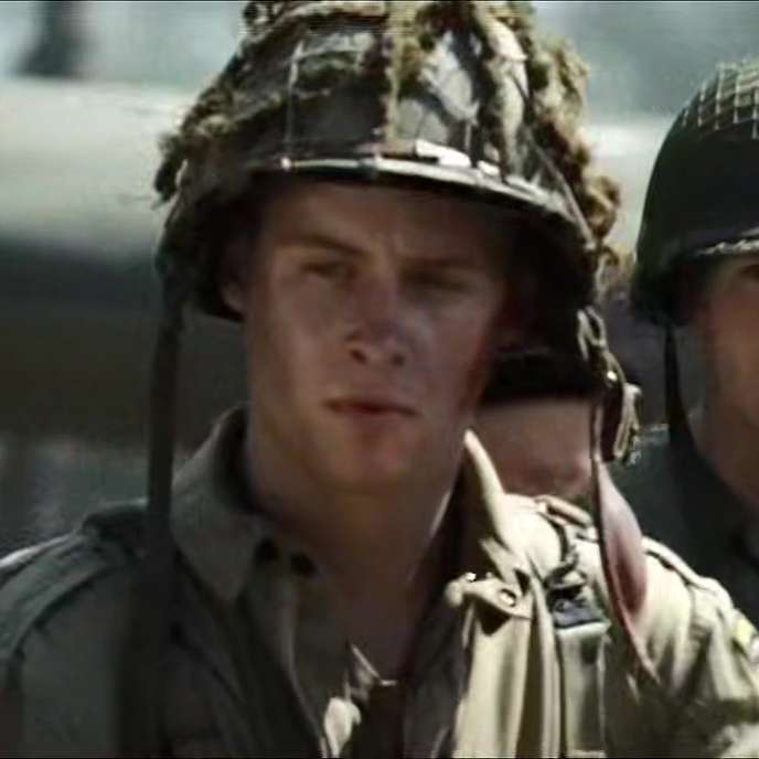 S8E79 - Saving Private Ryan Minute – 079 - Classic Red Herring - MovieRob Minute Season 08 episode artwork
