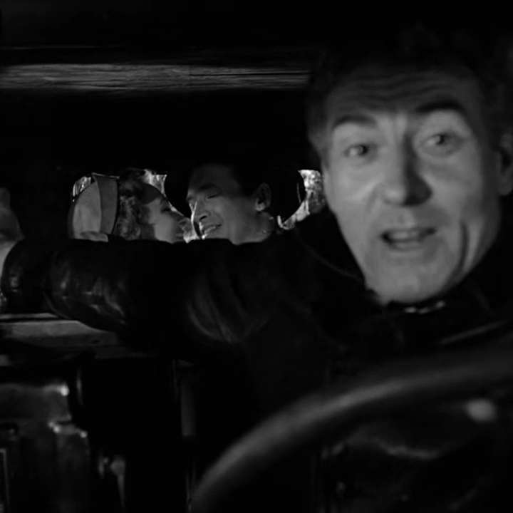 S6E52 - MovieRob Minute Season 6 - It's A Wonderful Life Minute - 052 - Working a Hoover episode artwork