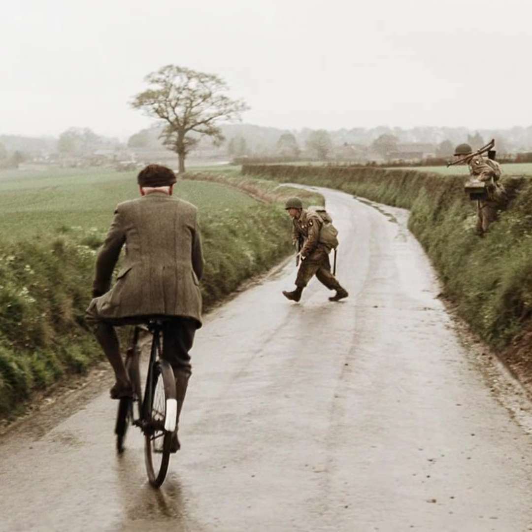 S11E9 - Band of Brothers Minute – 009 – Pranking – MovieRob Minute Season 11