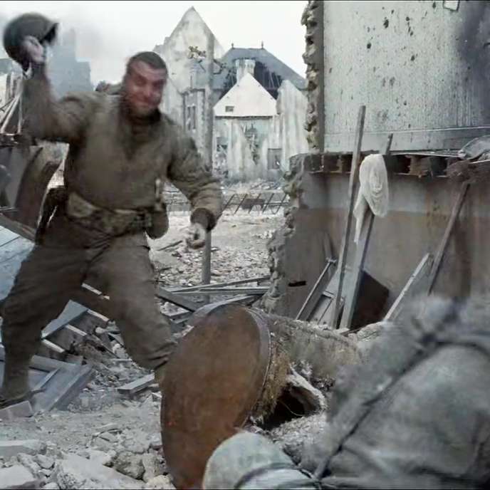 S8E146 - Saving Private Ryan Minute – 146 - Like Squishing an Ant - MovieRob Minute Season 08