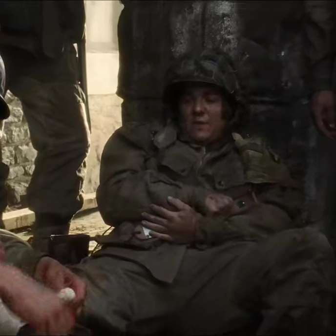 S8E64 - Saving Private Ryan Minute – 064 - Bombs Dropping on CNN - MovieRob Minute Season 08 episode artwork