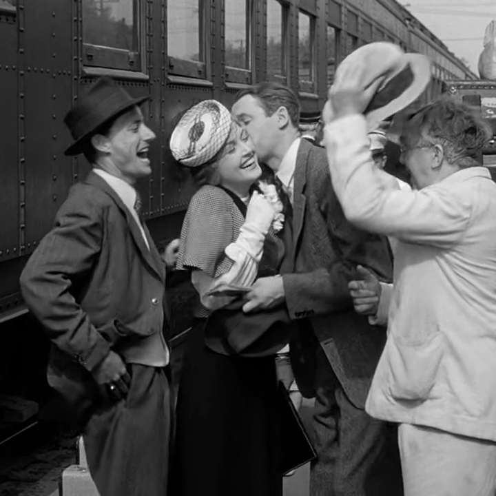 S6E37 - MovieRob Minute Season 6 - It's A Wonderful Life Minute - 037 - Palatial Estate episode artwork
