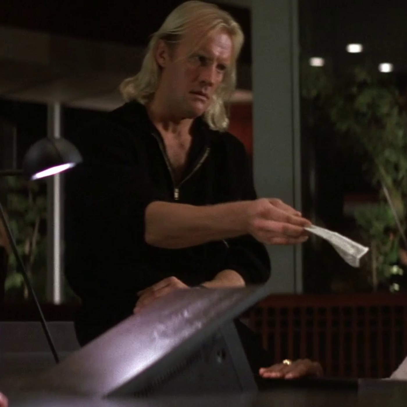S3E32 - MovieRob Minute Season 3 - Die Hard Minute - 032 - Casual Venom