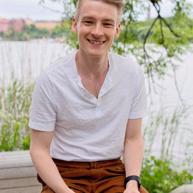 Äkta Känner Äkta