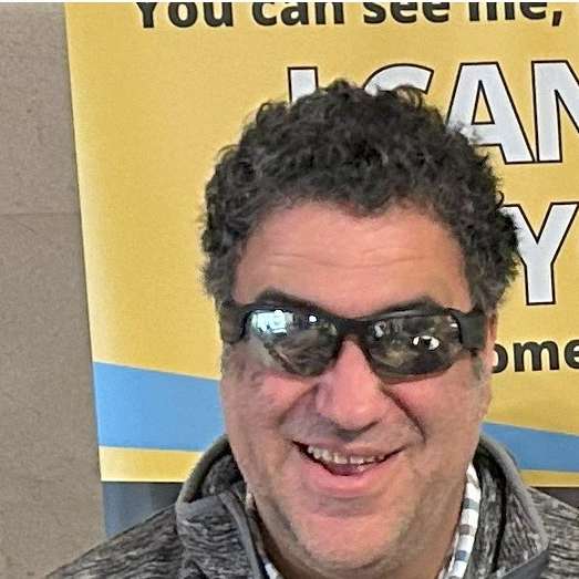 S4E2 - Mark Muscat talks screen readers and braille devices.