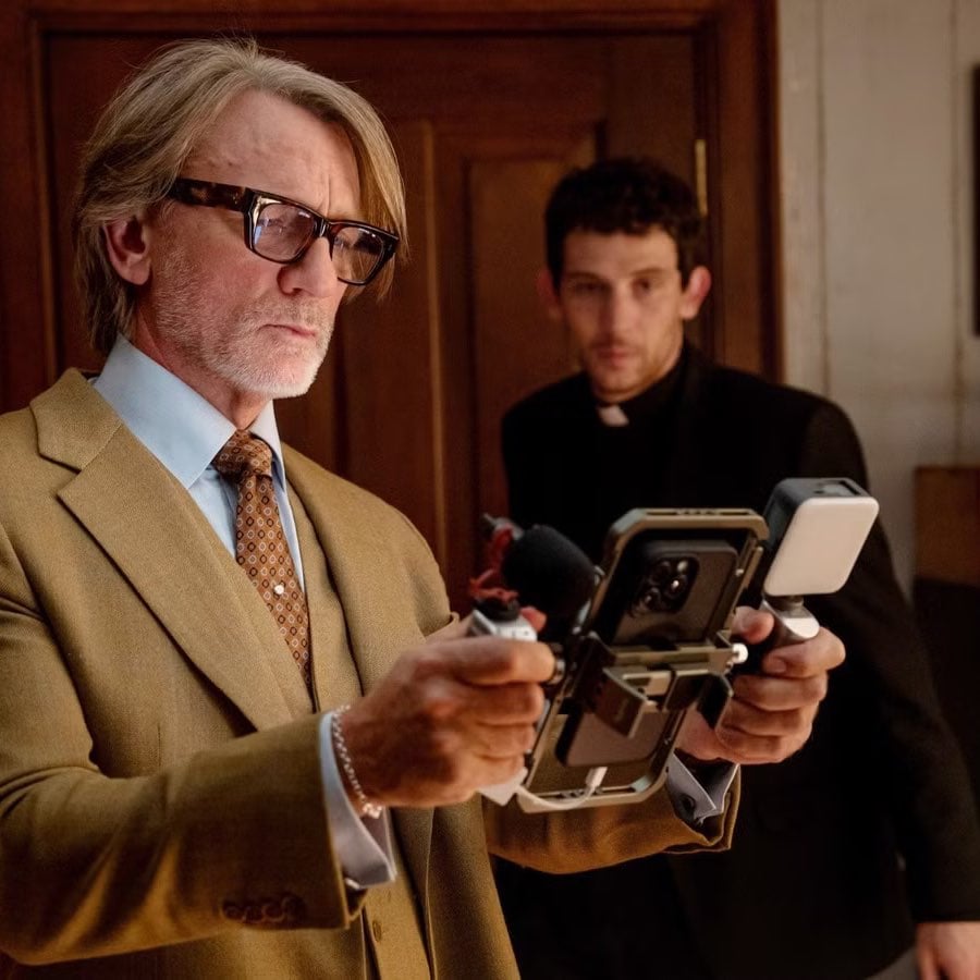 Wake Up Dead Man (2025)